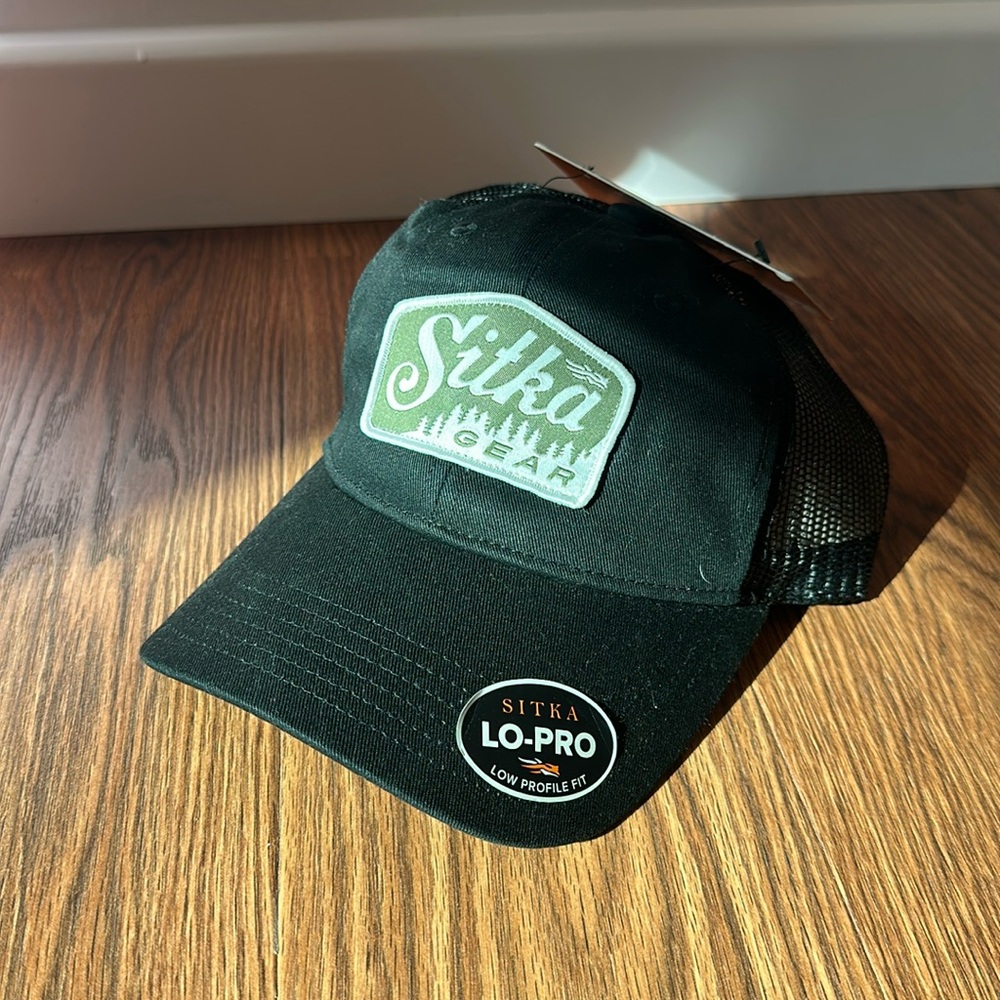 Brand new Sitka SnapBack hat